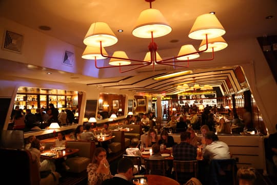 Lure Fishbar
